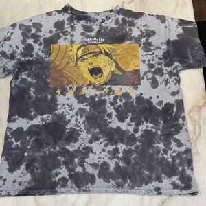 Naruto tee med